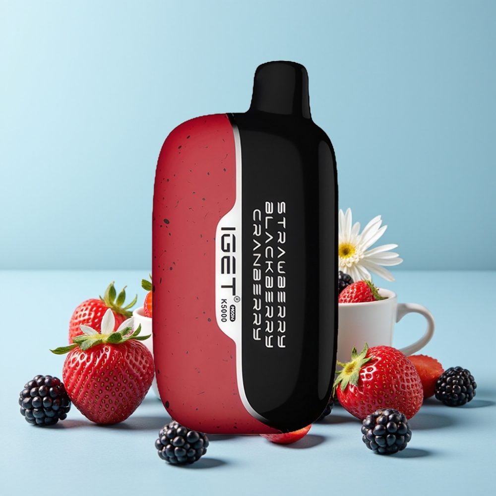 IGET Moon K5000 Puffs Engangs Vape Jordbær Bjørnebær Tranebær 81.5g 1.35 Ohm